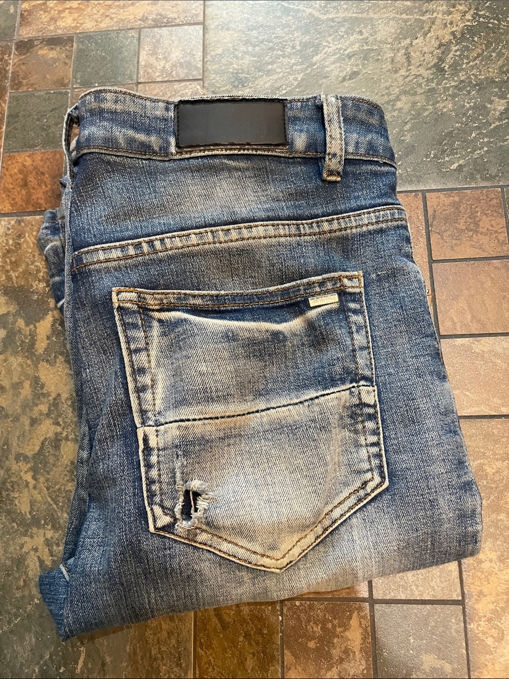Men's Blue Amari Washed Denim Jeans